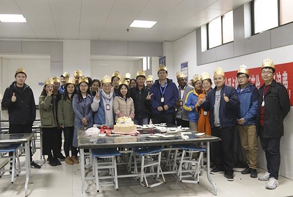 你的每一次生日，Stake都不想缺席！